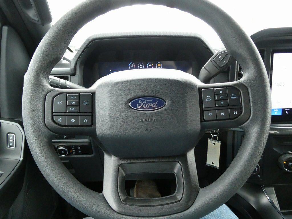2025 Ford F-150 STX 4WD SuperCrew 5.5' Box