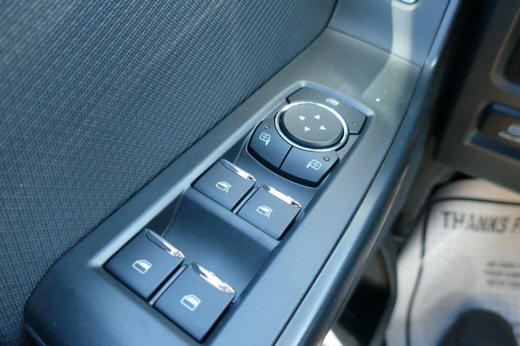 2025 Ford F-150 STX 4WD SuperCrew 5.5' Box