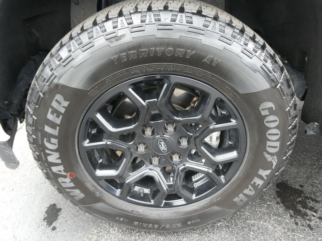 2025 Ford F-150 STX 4WD SuperCrew 5.5' Box