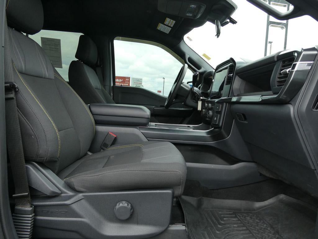 2025 Ford F-150 STX 4WD SuperCrew 5.5' Box