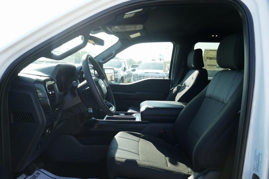 2025 Ford F-150 STX 4WD SuperCrew 5.5' Box