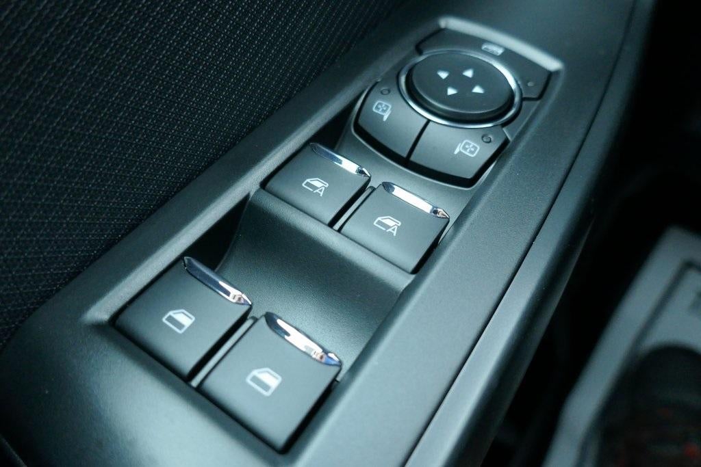 2025 Ford F-150 STX 4WD SuperCrew 5.5' Box