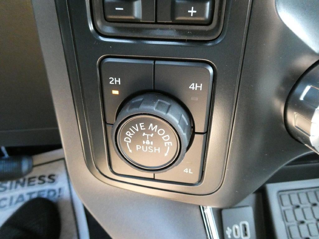 2026 Ford F-150 XLT 4WD SuperCrew 6.5' Box