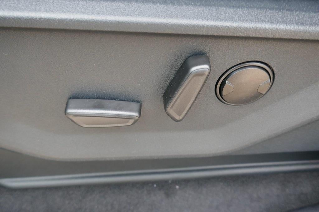 2025 Ford F-150 XLT 4WD SuperCrew 5.5' Box