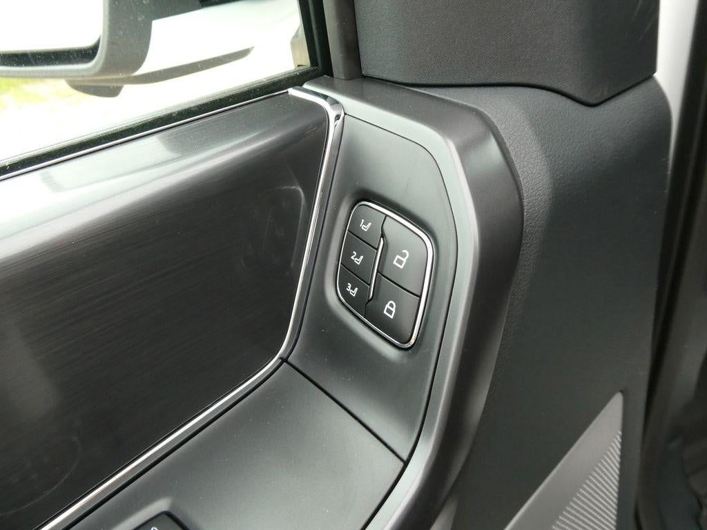 2026 Ford F-150 LARIAT 4WD SuperCrew 5.5' Box