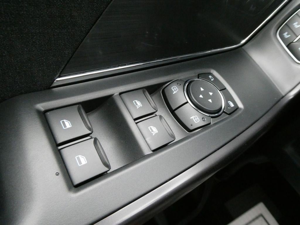 2026 Ford F-150 LARIAT 4WD SuperCrew 5.5' Box