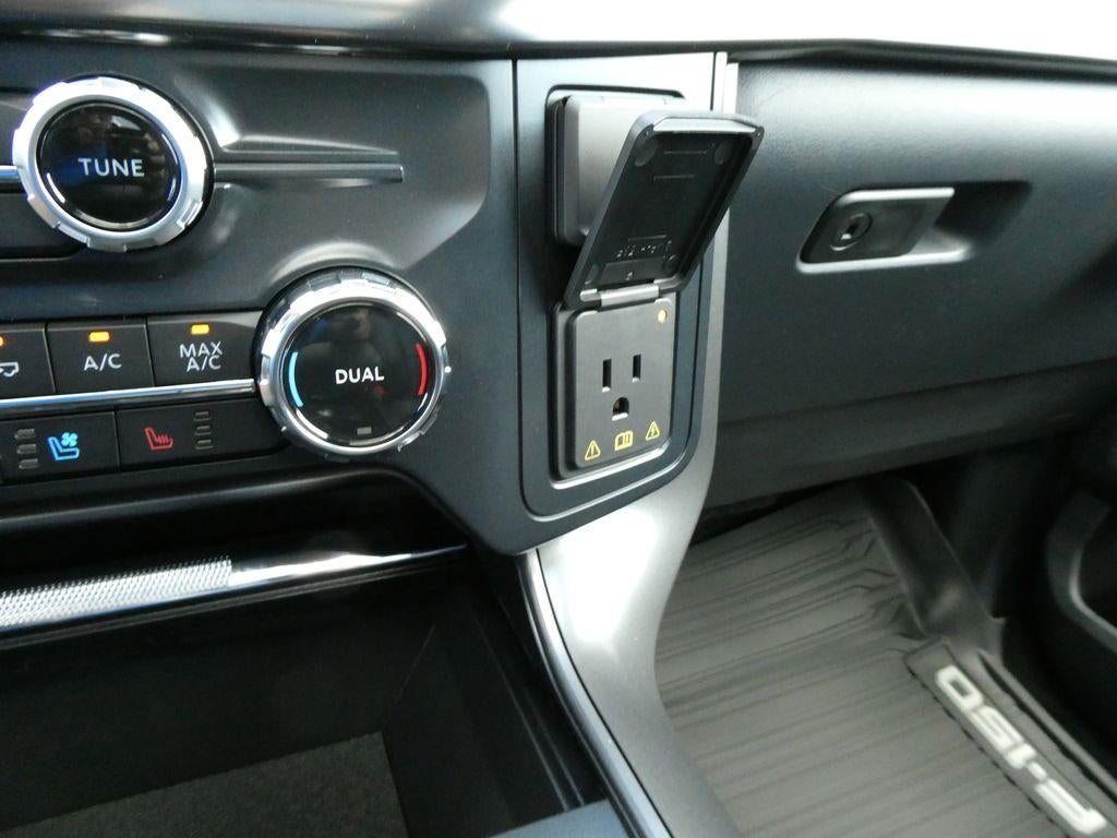 2026 Ford F-150 LARIAT 4WD SuperCrew 5.5' Box