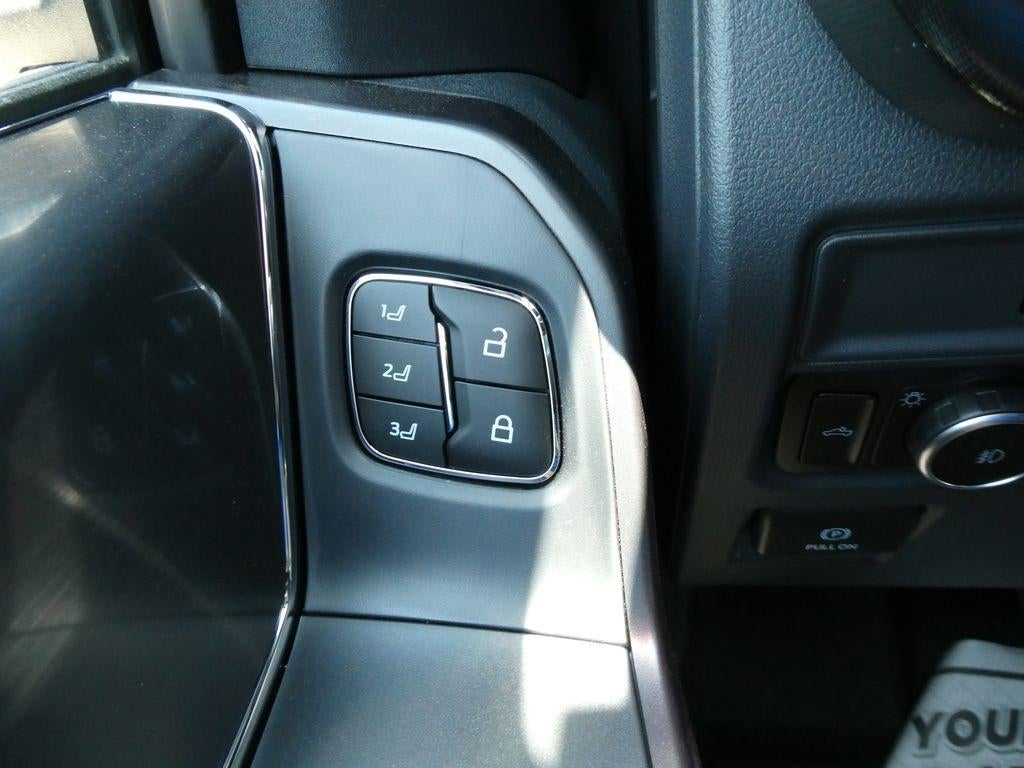 2026 Ford F-150 LARIAT 4WD SuperCrew 5.5' Box