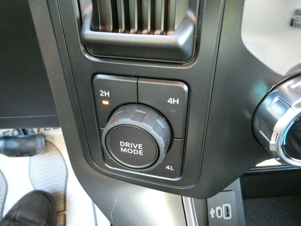 2026 Ford F-150 LARIAT 4WD SuperCrew 5.5' Box