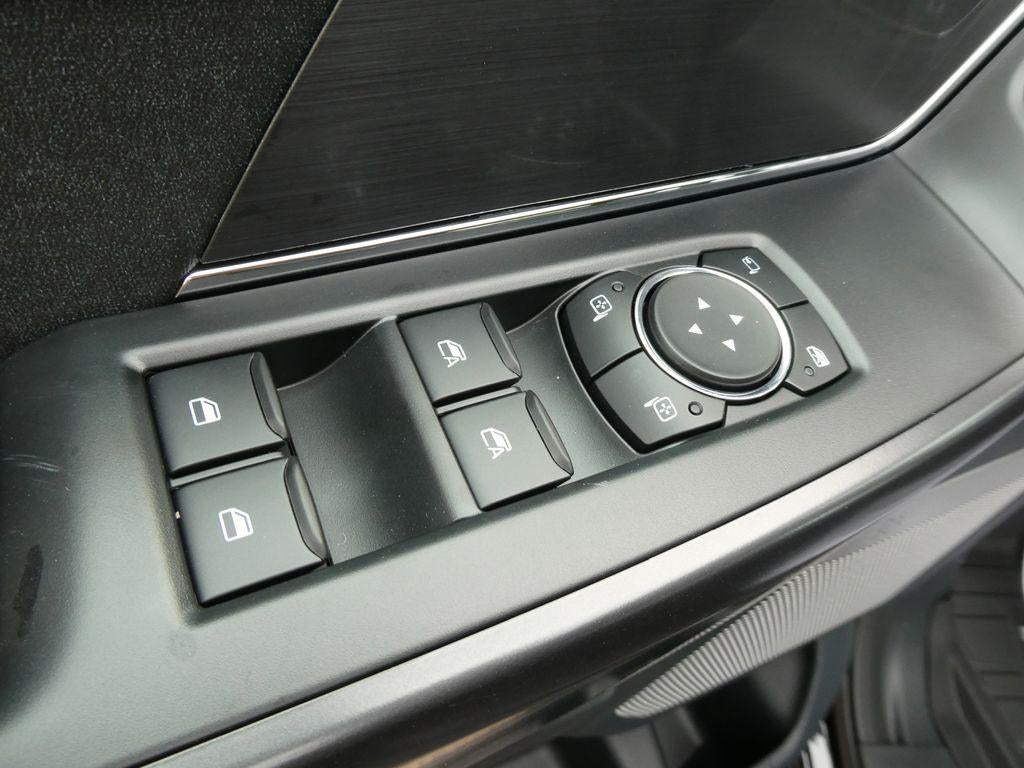 2026 Ford F-150 LARIAT 4WD SuperCrew 5.5' Box