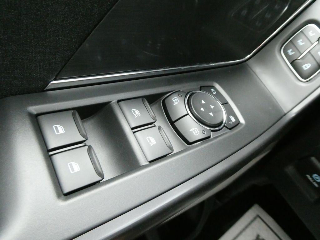 2026 Ford F-150 LARIAT 4WD SuperCrew 5.5' Box