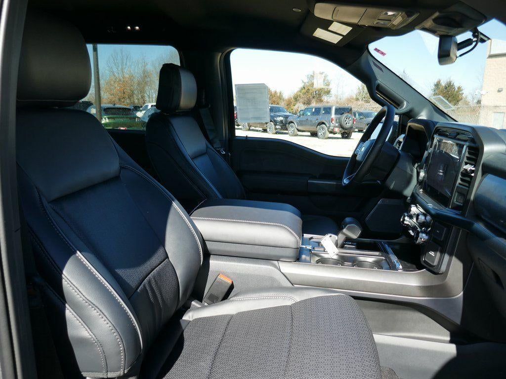 2026 Ford F-150 LARIAT 4WD SuperCrew 5.5' Box