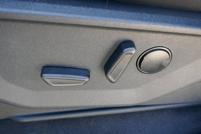 2025 Ford F-150 LARIAT 4WD SuperCrew 5.5' Box