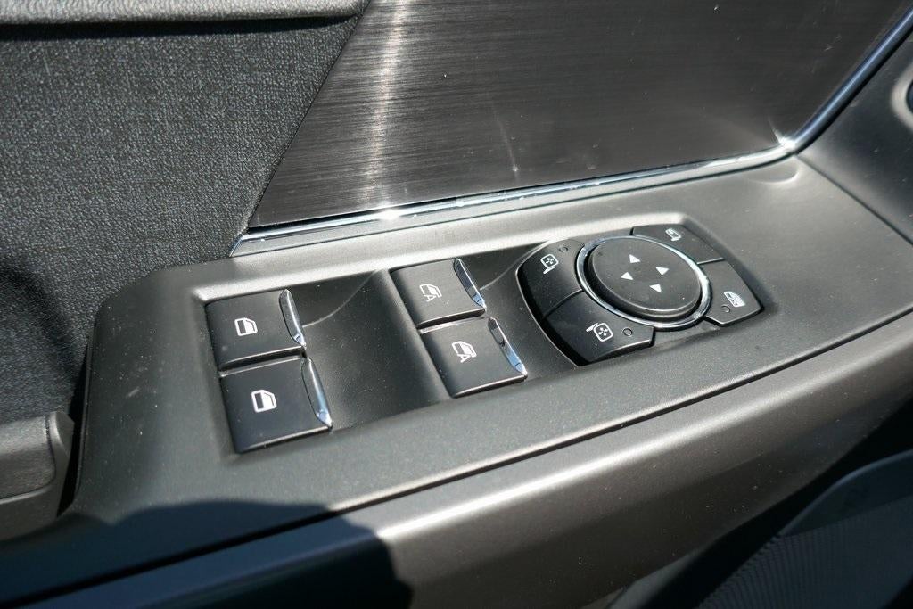 2025 Ford F-150 LARIAT 4WD SuperCrew 5.5' Box