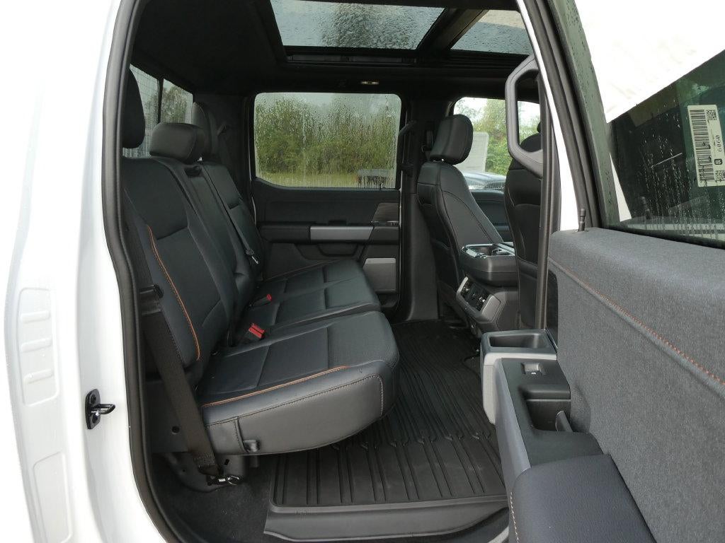 2026 Ford F-150 LARIAT 4WD SuperCrew 5.5' Box