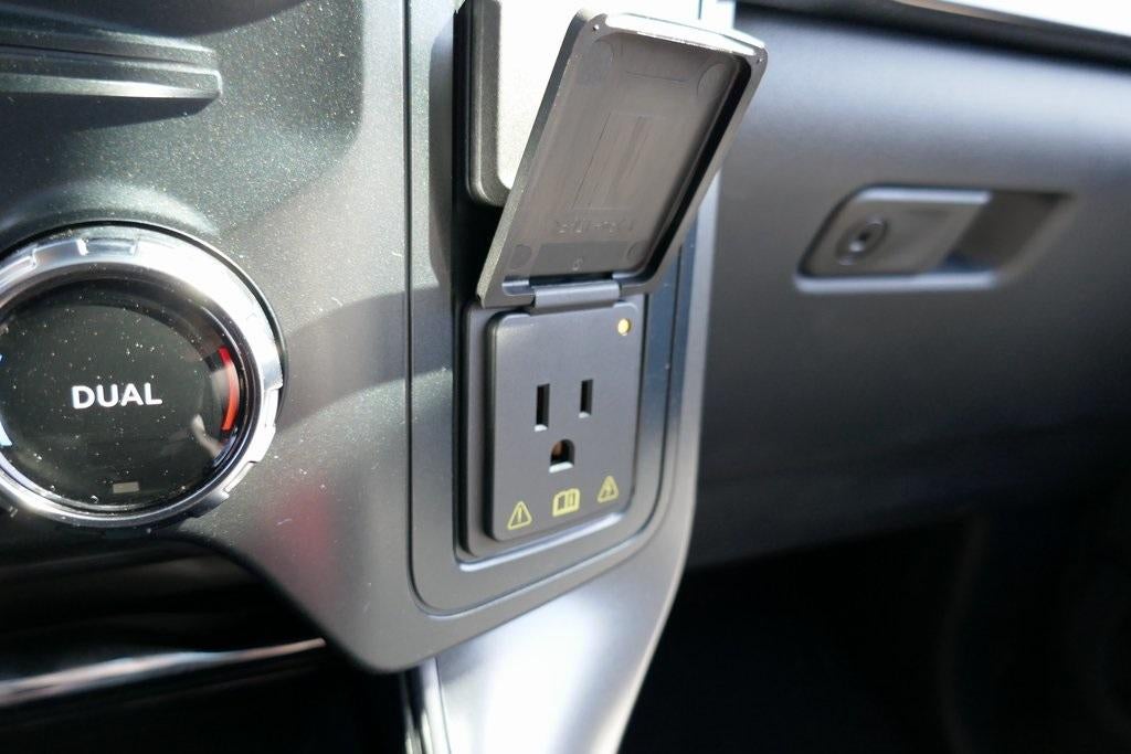 2025 Ford F-150 LARIAT 4WD SuperCrew 5.5' Box