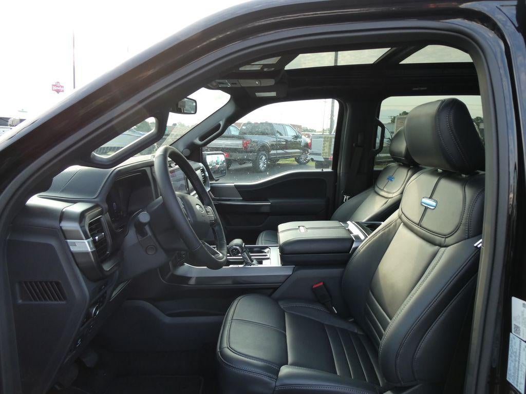 2026 Ford F-150 Platinum 4WD SuperCrew 5.5' Box