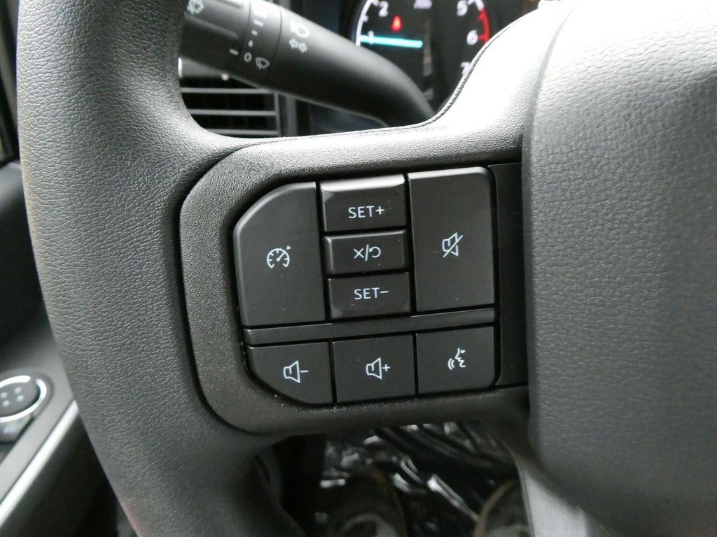 2026 Ford Super Duty F-250 SRW XL 4WD Reg Cab 8' Box