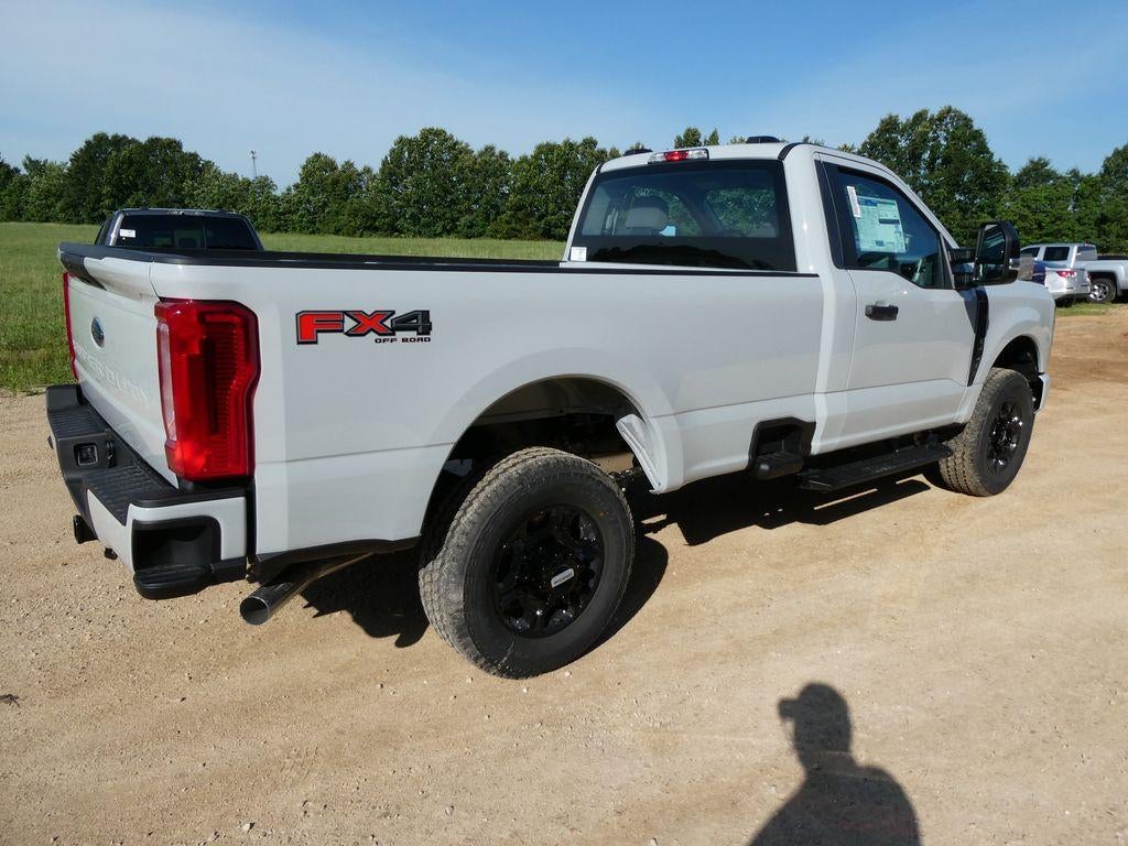 2026 Ford Super Duty F-250 SRW XL 4WD Reg Cab 8' Box