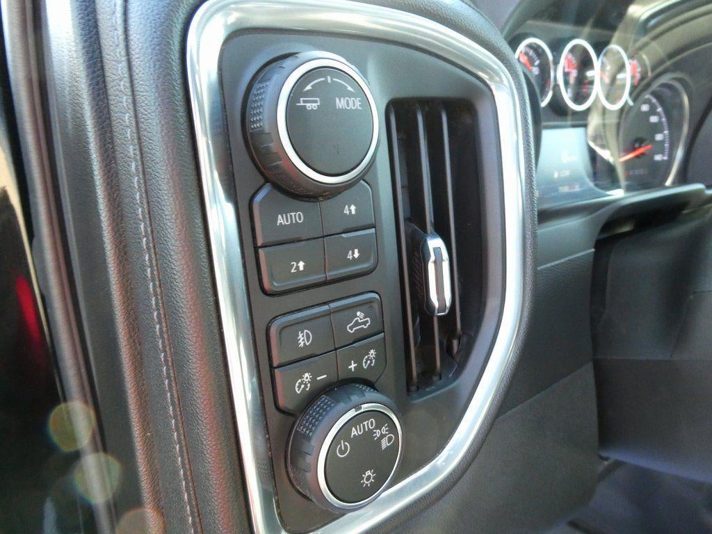 2022 Chevrolet Silverado 1500 LTD Crew Cab Short Box 4-Wheel Drive LT Trail Boss