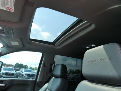 2022 GMC Sierra 2500 HD Crew Cab Standard Box 4-Wheel Drive Denali