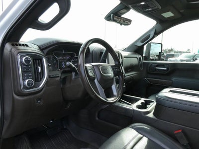 2022 GMC Sierra 3500HD Crew Cab Long Box 4-Wheel Drive Denali