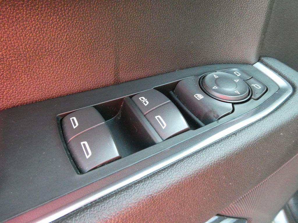 2023 Chevrolet Silverado 1500 Crew Cab Short Box 4-Wheel Drive RST