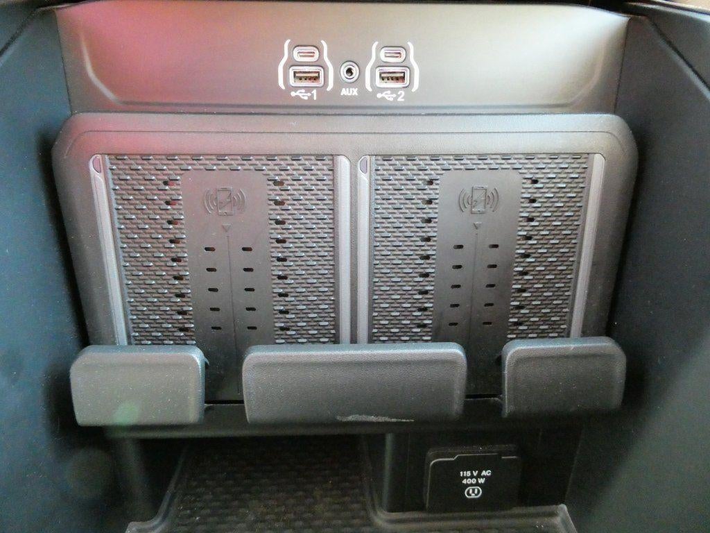 2025 RAM 3500 Laramie 4x4 Crew Cab 8' Box