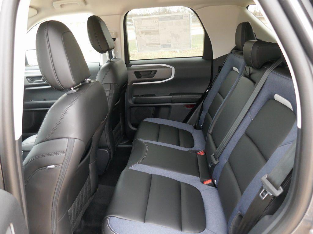 2025 Ford Bronco Sport Outer Banks 4x4