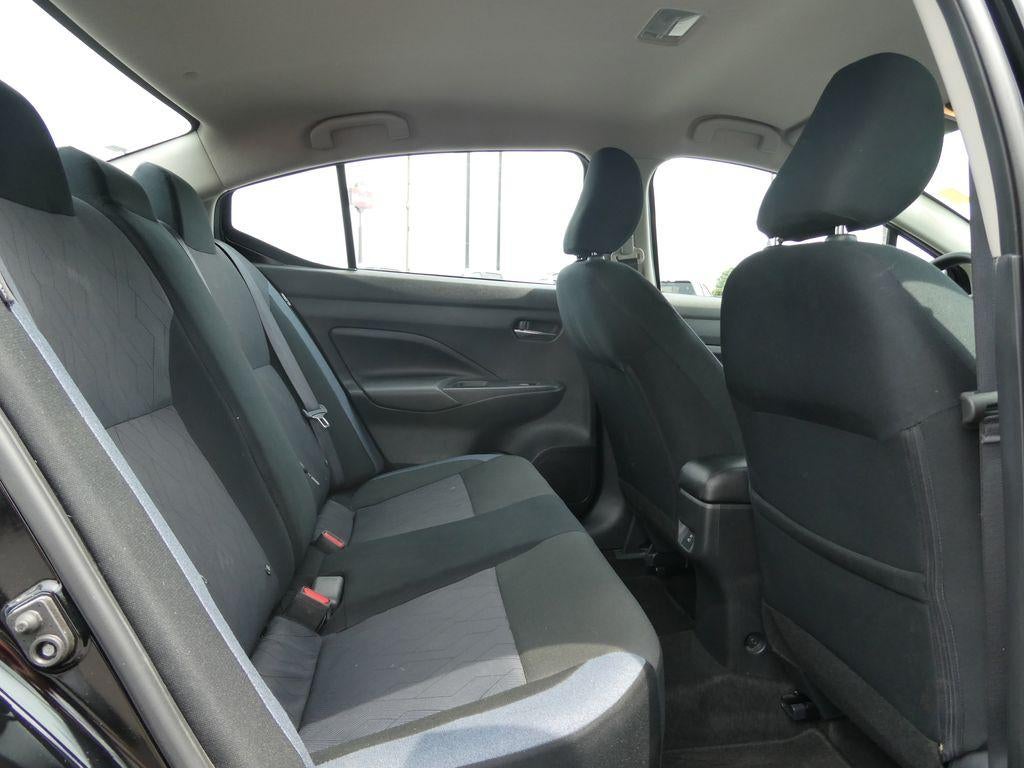 2024 Nissan Versa SV CVT