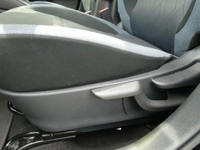 2024 Nissan Versa SV CVT