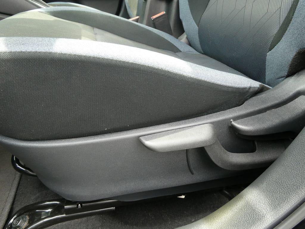 2024 Nissan Versa SV CVT