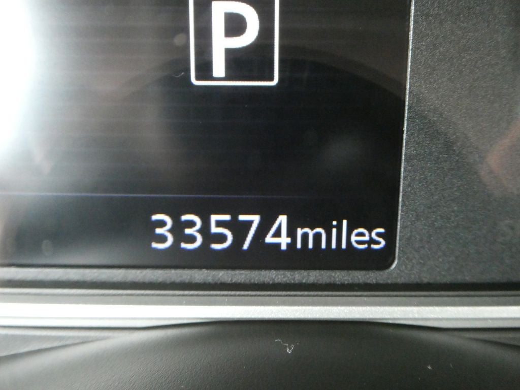 2024 Nissan Versa SV CVT