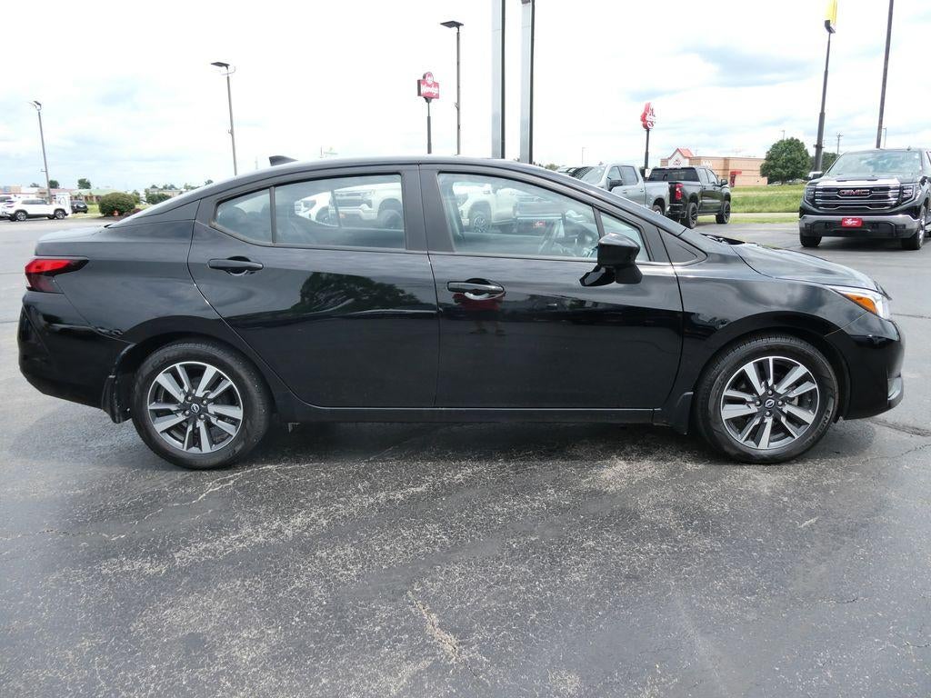 2024 Nissan Versa SV CVT
