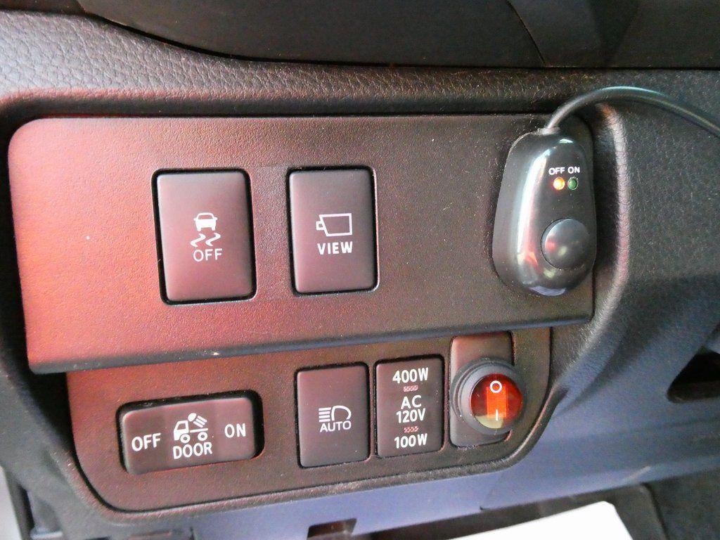 2023 Toyota Tacoma 4WD 4WD TRD Off Road Double Cab 5' Bed V6 AT (Natl)