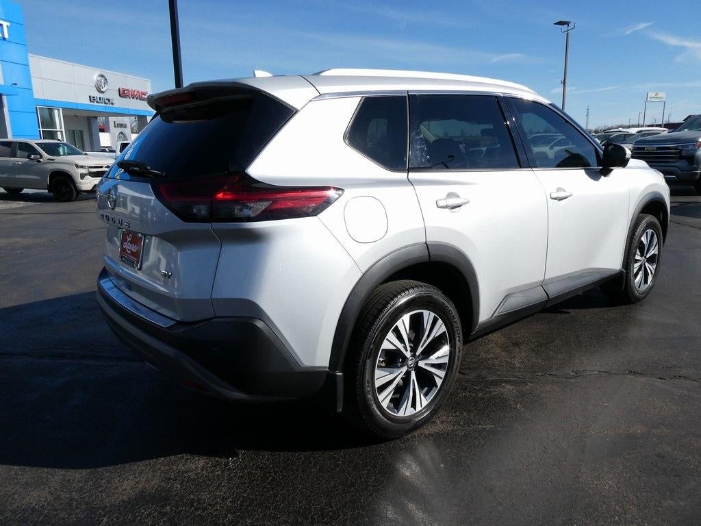 2021 Nissan Rogue FWD SV