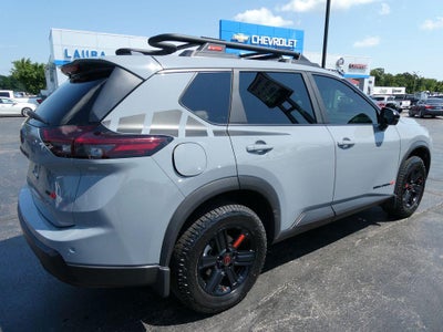 2025 Nissan Rogue AWD Rock Creek