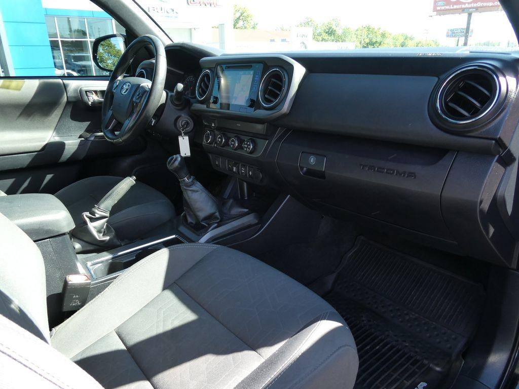 2019 Toyota Tacoma 4WD 4WD TRD Off Road Double Cab 5' Bed V6 MT (Natl)