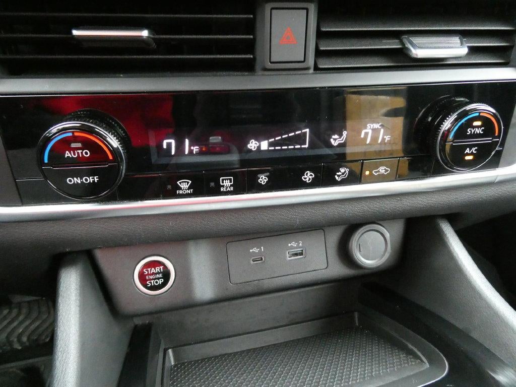 2023 Nissan Rogue FWD SV