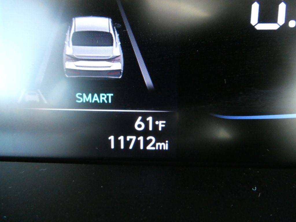 2025 Hyundai ELANTRA SEL Sport IVT