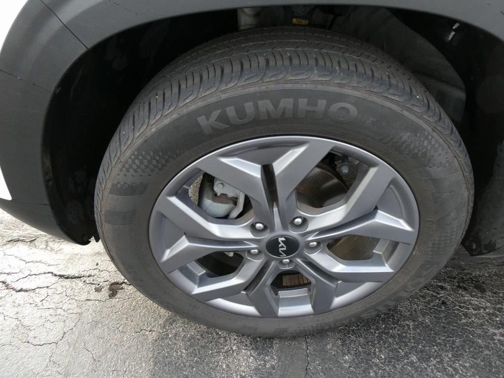 2024 Kia Seltos S IVT FWD