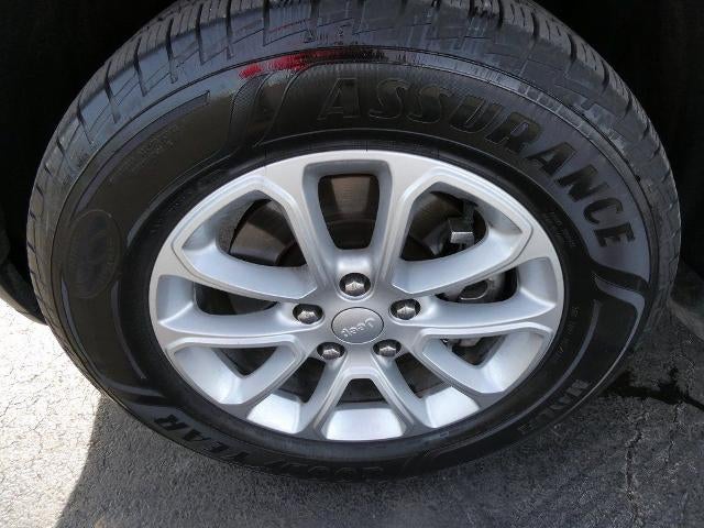 2021 Jeep Grand Cherokee Laredo X 4x4