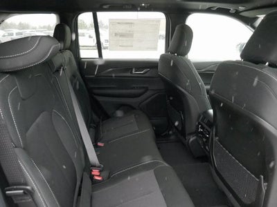 2025 Jeep Grand Cherokee GRAND CHEROKEE LAREDO X 4X4