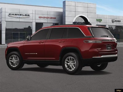 2025 Jeep Grand Cherokee GRAND CHEROKEE LAREDO X 4X4