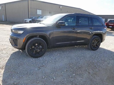2026 Jeep Grand Cherokee GRAND CHEROKEE LAREDO ALTITUDE 4X4