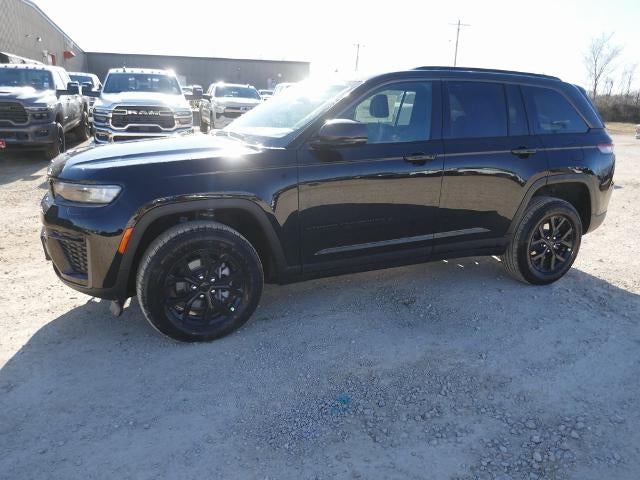 2026 Jeep Grand Cherokee GRAND CHEROKEE LAREDO ALTITUDE 4X4
