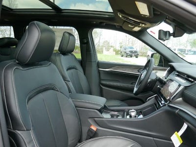 2026 Jeep Grand Cherokee GRAND CHEROKEE LIMITED RESERVE 4X4