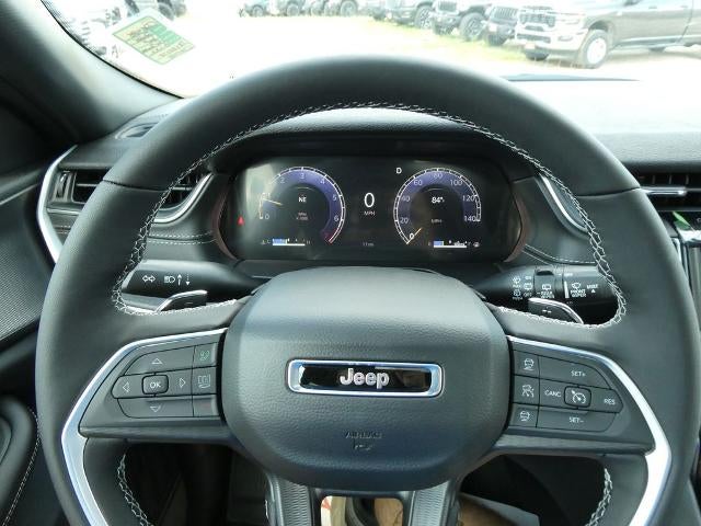 2026 Jeep Grand Cherokee GRAND CHEROKEE L LAREDO X 4X4