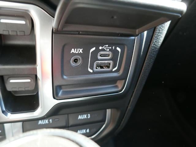 2026 Jeep Gladiator GLADIATOR SHADOW OPS 4X4