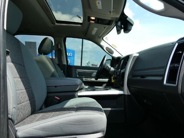 2018 RAM 1500 Big Horn Crew Cab 4x4 6'4' Box